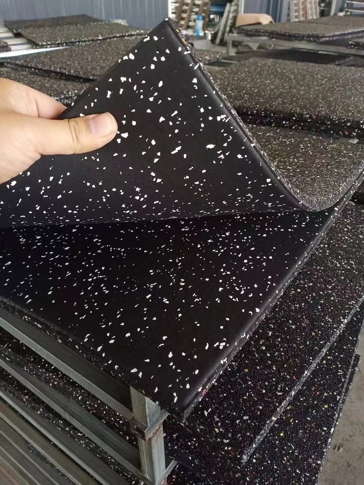 【Pick Up Only】Rubber/EPDM Flooring Mats Gym mats 100cm x 100cm x 1.5cm/2cm